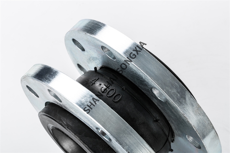 DN100水泵配套橡胶接头的作用是什么?