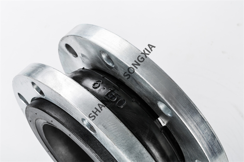 DN150变频加压供水橡胶接头安装需要注意以下几点